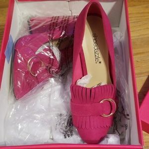 Shoedazzle Magenta Pumps